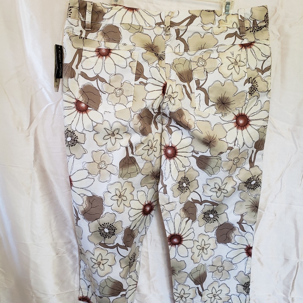 capris - Picture 2 of 3